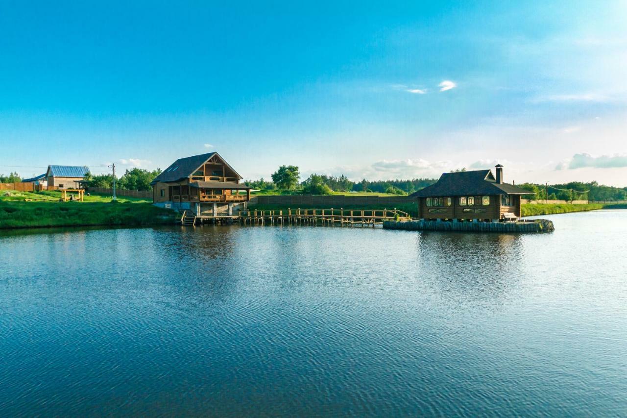 Guesthouse On The Lake With Bathhouse 70 Km From Kiev Makariv Esterno foto